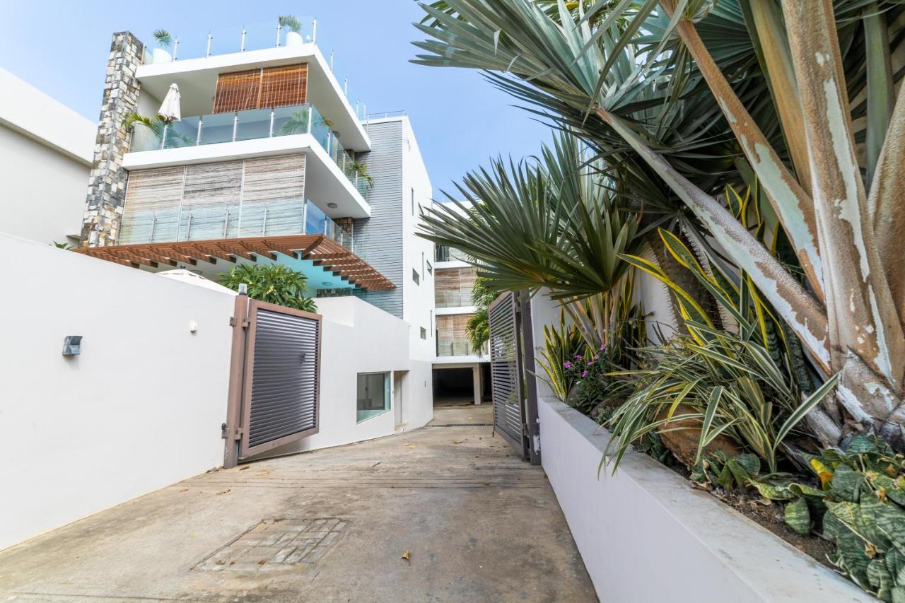 Beachcove Apartment 9 In Pereybere Pereybere Beach Exterior photo