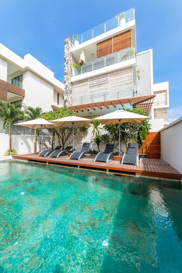 Beachcove Apartment 9 In Pereybere Pereybere Beach Exterior photo